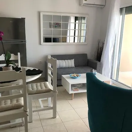 Willa Renata Gold - Private Pool, Free Parking & Sea View