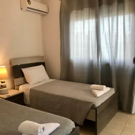 Willa Renata Gold - Private Pool, Free Parking & Sea View