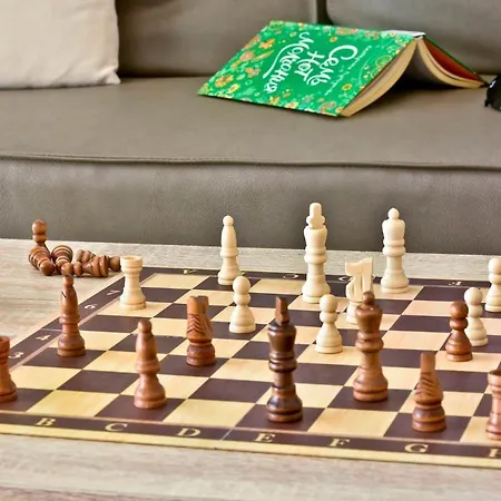 فيلة Renata Gold برباتي