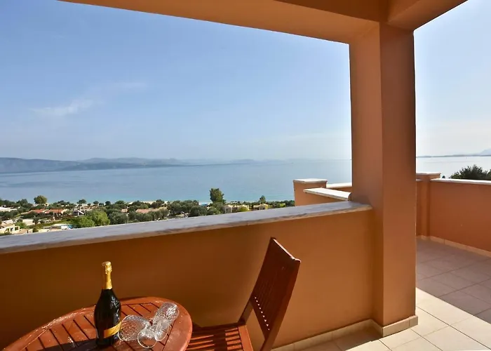 Renata Gold - Private Pool, Free Parking & Sea View Βίλα *