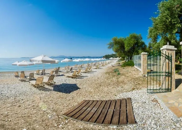 Renata Gold - Private Pool, Free Parking & Sea View *
