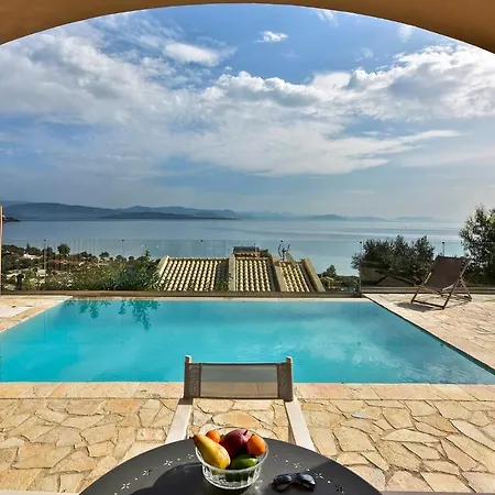 Вилла Renata Gold - Private Pool, Free Parking & Sea View